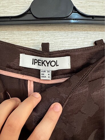 İpekyol pantolon