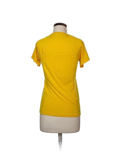 s Beden Reebok T-shirt %70 İndirimli.