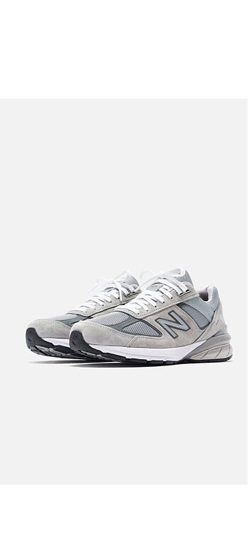 New Balance 990 V5