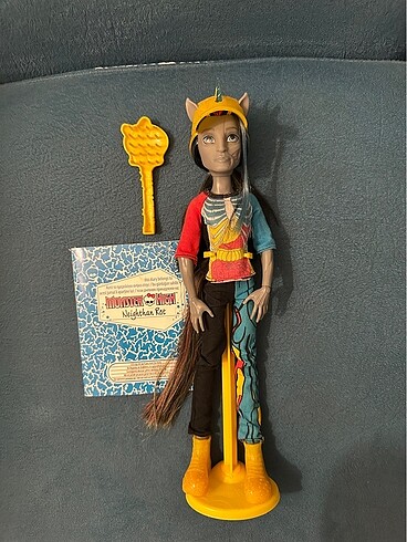 Monster high neightan rot