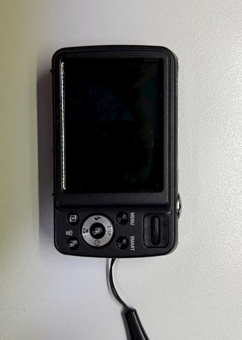 Beden Samsung Dijital Fotoğraf Makinesi PL20