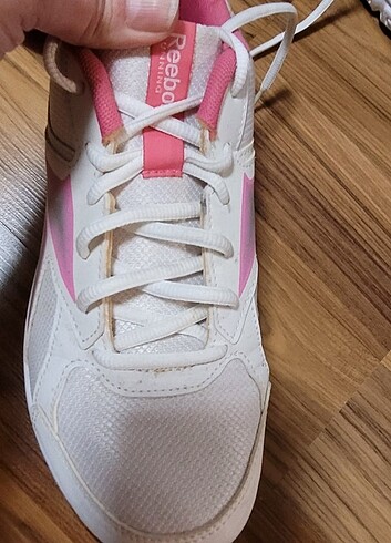 39 Beden beyaz Renk reebok kadın ayakkabı