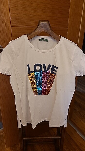 Kadın pulu tshirt
