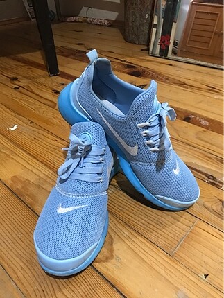 Nike spor