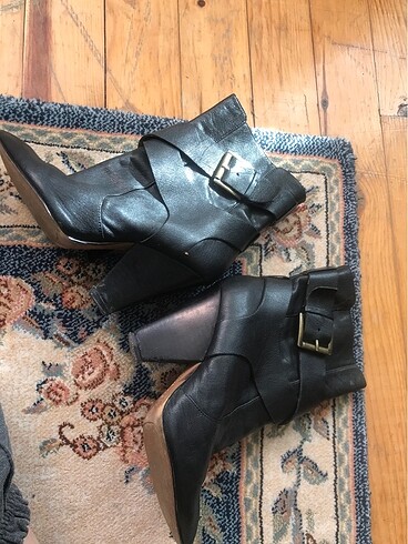 35 Beden Nine west bot