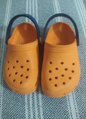 Crocs terlik LC Waikiki 