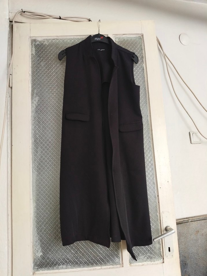 siyah uzun yelek - Görsel 3