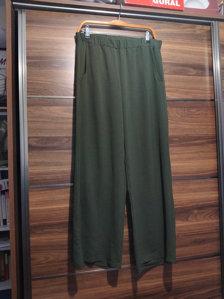 Kadın Haki Piliseli Salaş Kumaş Pantolon - Görsel 3