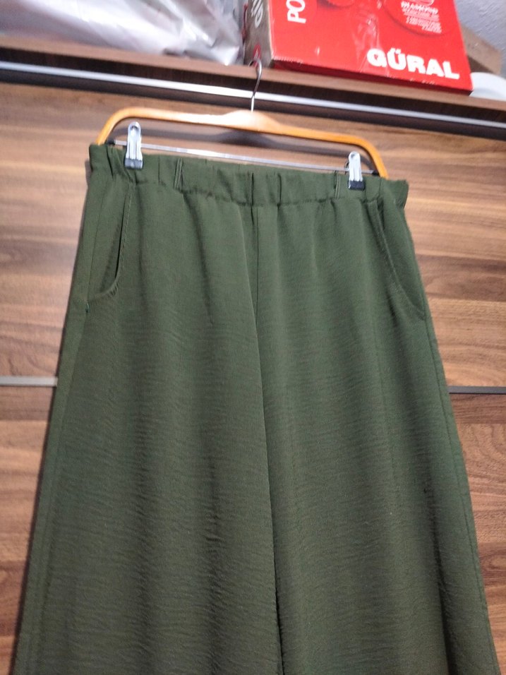 Kadın Haki Piliseli Salaş Kumaş Pantolon - Görsel 4