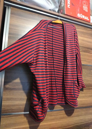 Kadın Kırmızı Çizgili Midi Hırka - Görsel 3