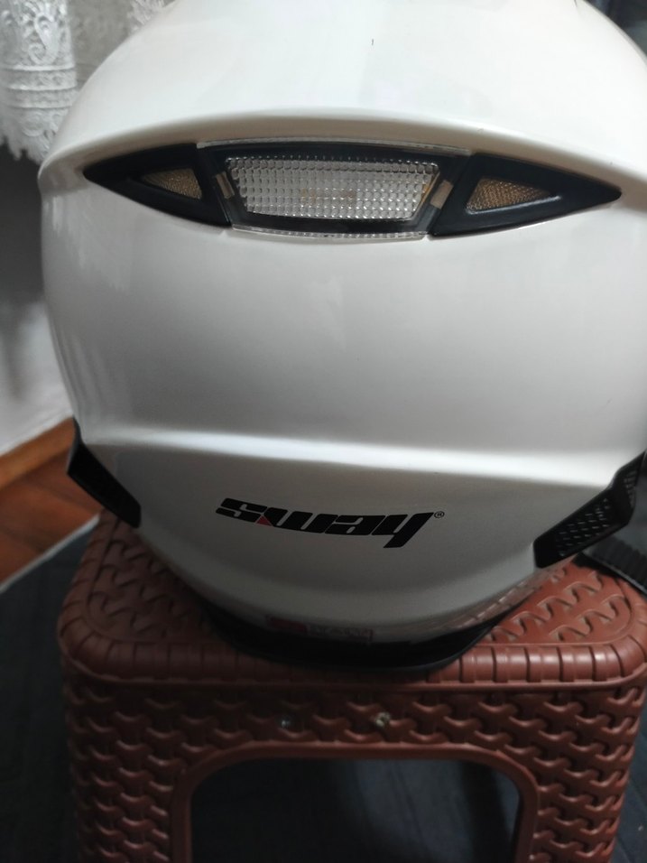 sway marka beyaz kask (orjinal) - Görsel 4