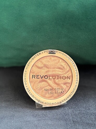Revolution pembe aydınlatıcı
