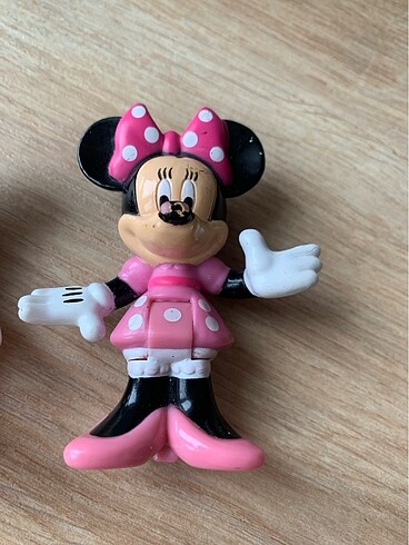  Beden Mickey minnie