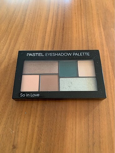 Pastel So In Love Far Paleti