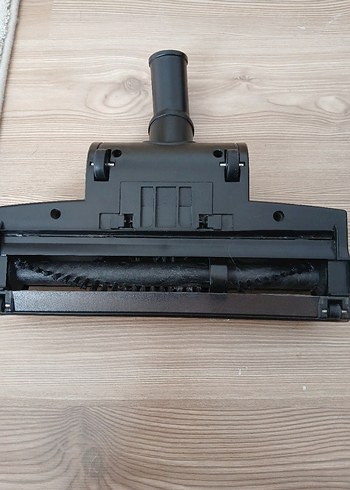 Beden Siyah ve Gri Elektrikli Süpürge Başlığı