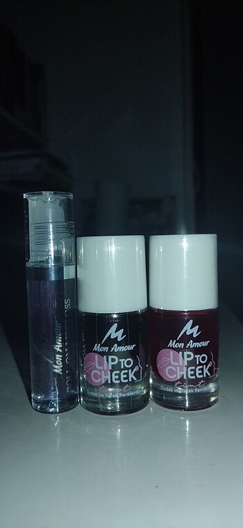 hiç açılmamış allık tint ve lipgloss 