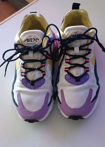 Nike Çok Renkli Bağcıklı Kadın Spor Ayakkabı - Görsel 9