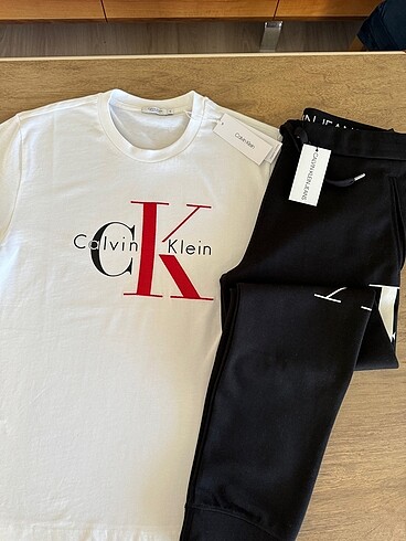 l/xl Beden beyaz Renk Calvin Klein unisex t-shirt