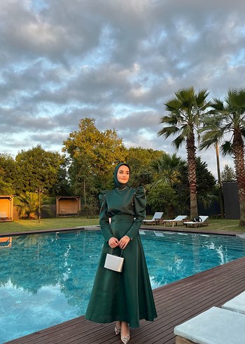 Uzun Kol Drapeli Yeşil Abiye etekli takım - Görsel 2