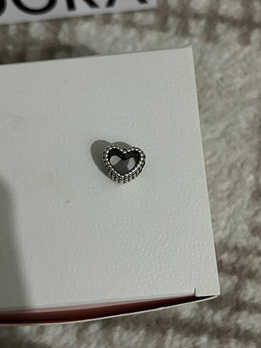 Pandora Pandora, Charm ve Temizleme Kiti