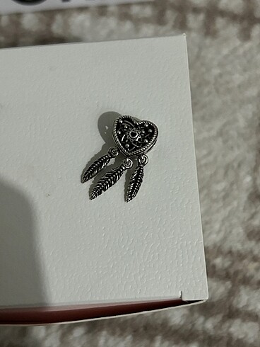 Beden Pandora, Charm ve Temizleme Kiti