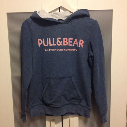 m Beden Pull and bear sweatshirt