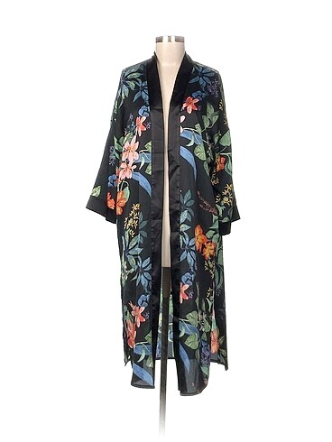 Gusto Kimono %70 İndirimli.