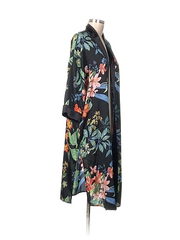 Gusto Gusto Kimono %70 İndirimli.