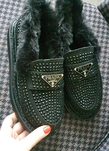 Taşlı loafer 