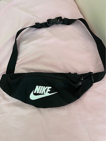 Nike çanta