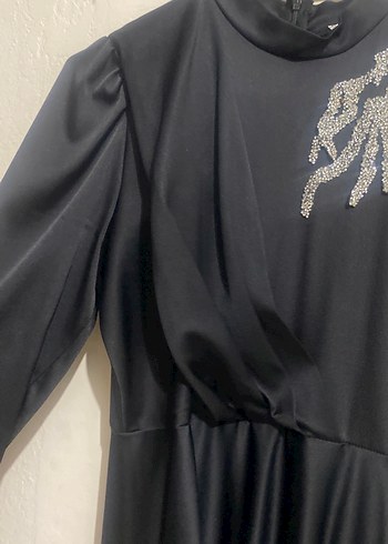 38 Beden Uzun Siyah Yılan Desenli Gotik Abiye Elbise