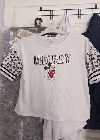 Kız Çocuk Beyaz Mickey Baskılı Tişört - Görsel 2