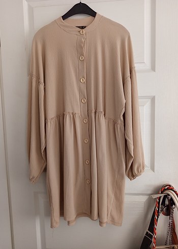 Bej Düğmeli Uzun Kollu Kadın Tunik - Görsel 2