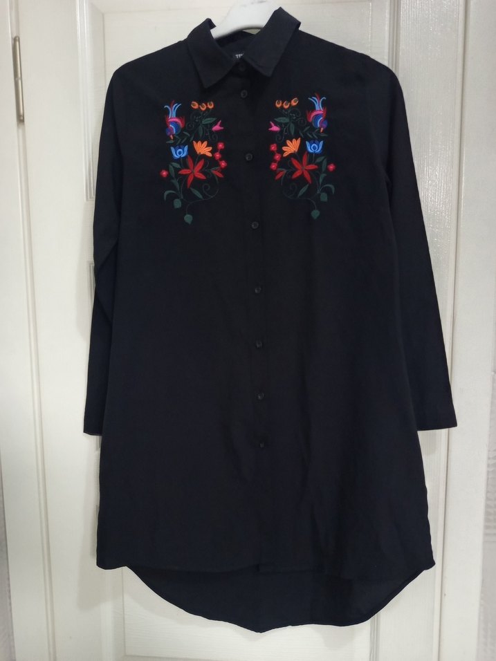 Çok Renkli Nakışlı Siyah Bohem Uzun Tunik - Görsel 2