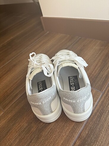 36 Beden Golden goose