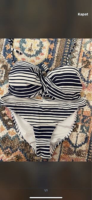 Çizgili bikini