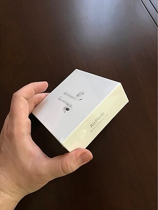 Beden Kapalı kulu 2. Nesil AirPods