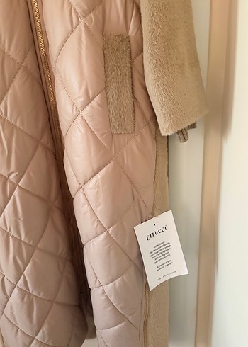 Peluş Detaylı Bej Uzun Kadın Kışlık Mont - Görsel 2