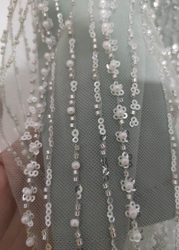 İnci İşlemeli Uzun Kollu Gri Abiye Elbise - Görsel 4