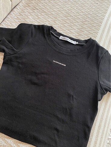calvin klein orijinal crop t-shirt