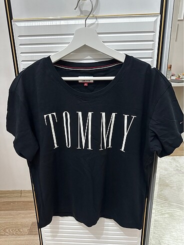 Yeni Sıfır Tommy Hilfiger T-shirt