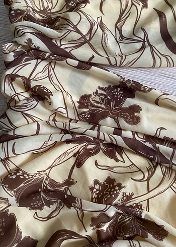 Sarı Çiçek Desenli Mini Elbise - Görsel 3