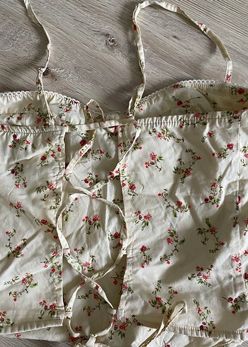 Çiçek Desenli Top - Görsel 4