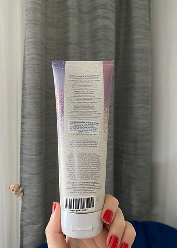 Bath & Body Works Snowflakes & Cashmere Vücut Kremi Vücut Spreyi - Görsel 5