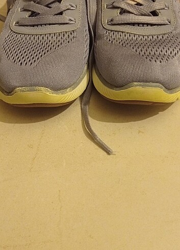36 Beden Skechers ayakkabı 36 numara