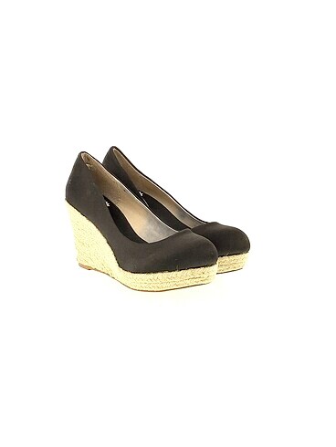 Zara Zara Dolgu Topuk %70 İndirimli.