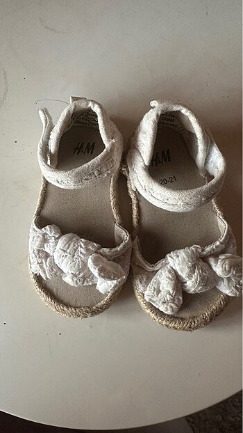 21 Beden H&M sandalet