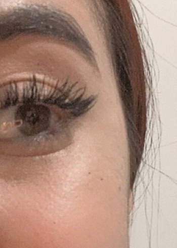 Bej Kutuda Gri Takma Kirpik - Görsel 4