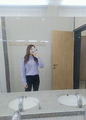 Lila yumoş kazak