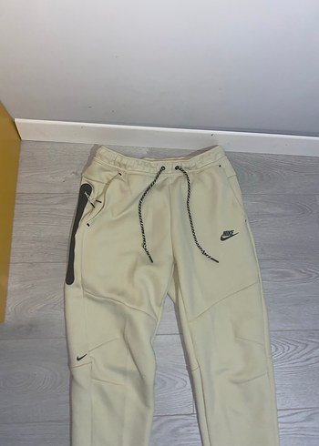 Nike tech fleece eşofman altı - Görsel 2